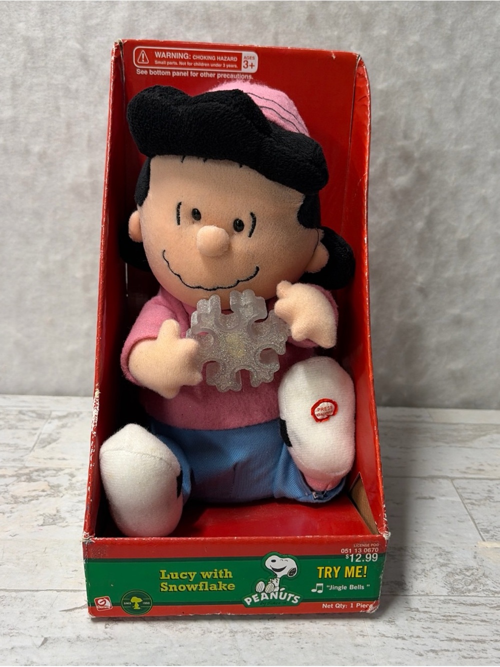 GEMMY Peanuts Lucy 9” Holiday Music "Jingle Bells" Toy Plush Figure 2008 New NIB